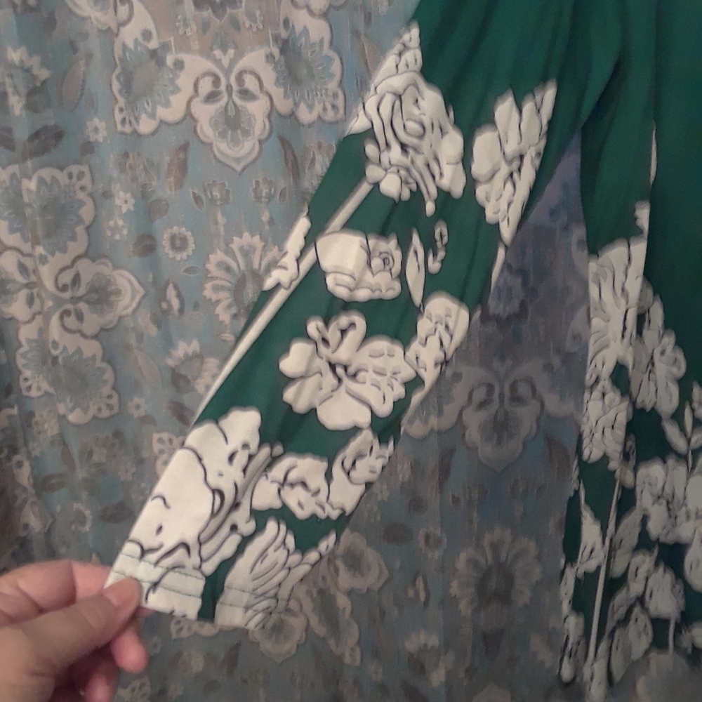 Tunic - Picture 3 of 3